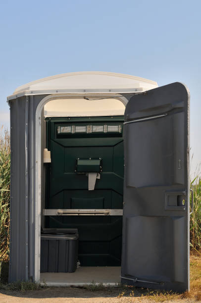 Portable Toilet Options We Offer in Copper Canyon, TX
